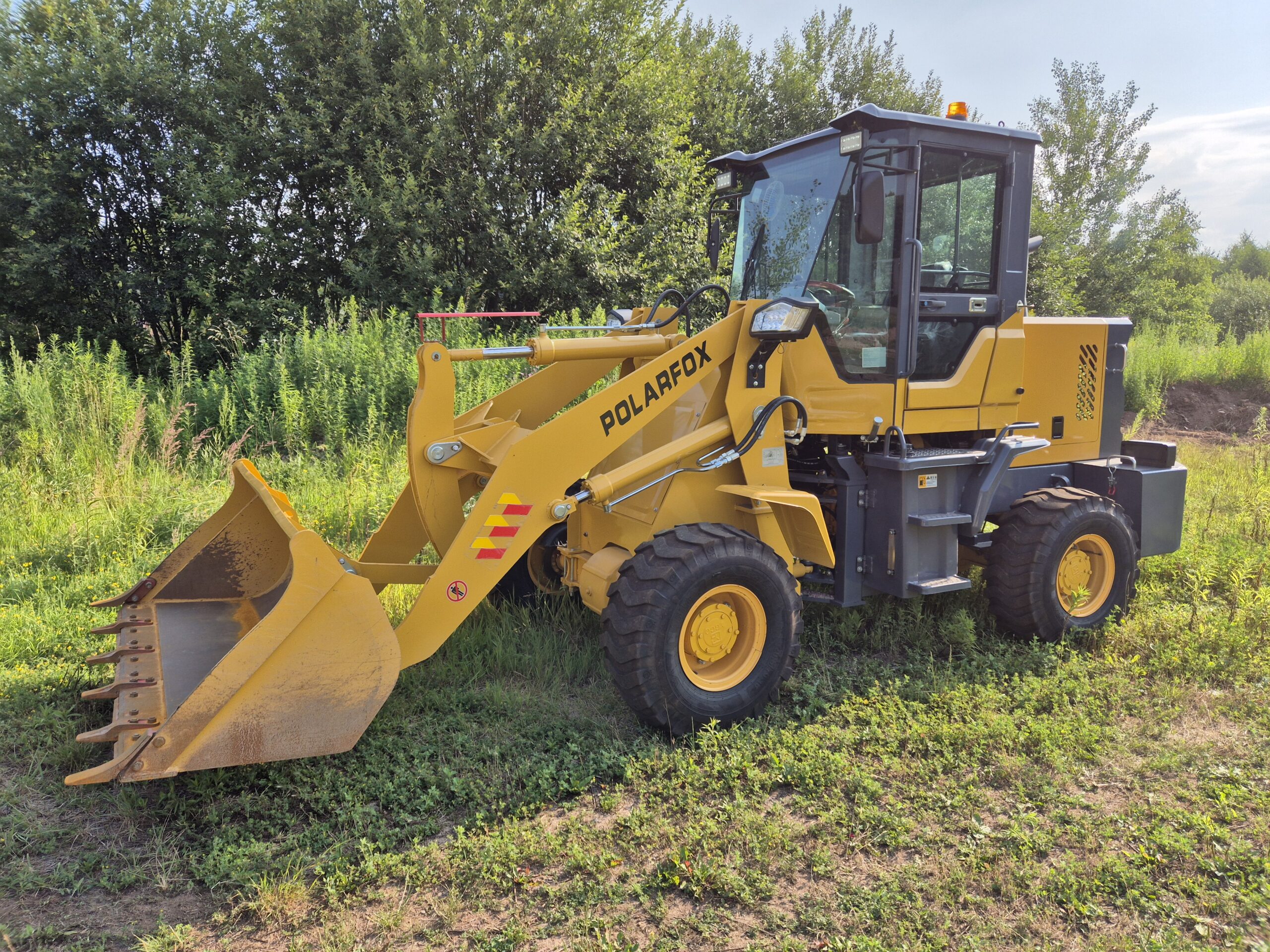 Čelní nakladač HY928 3,5t